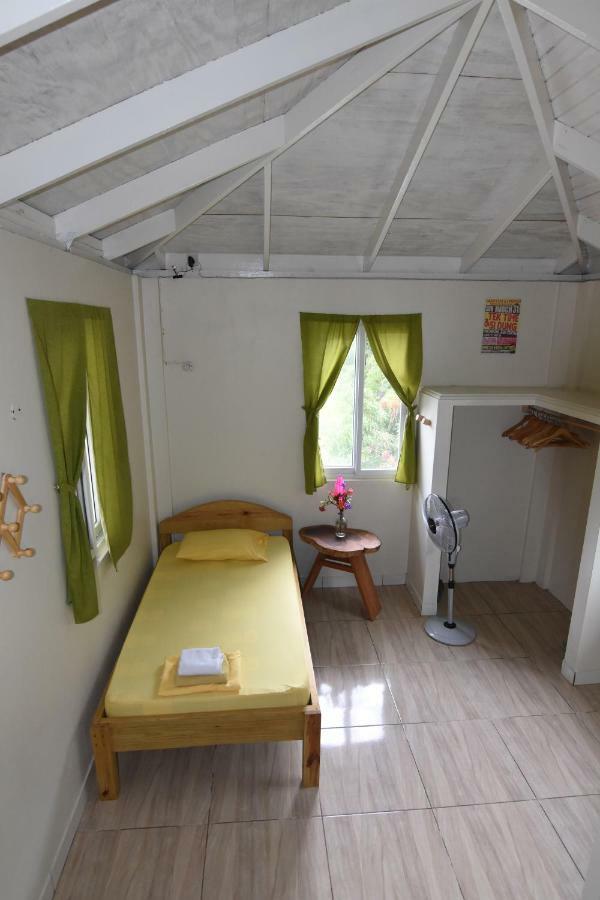 Soufriere Guesthouse Exterior foto