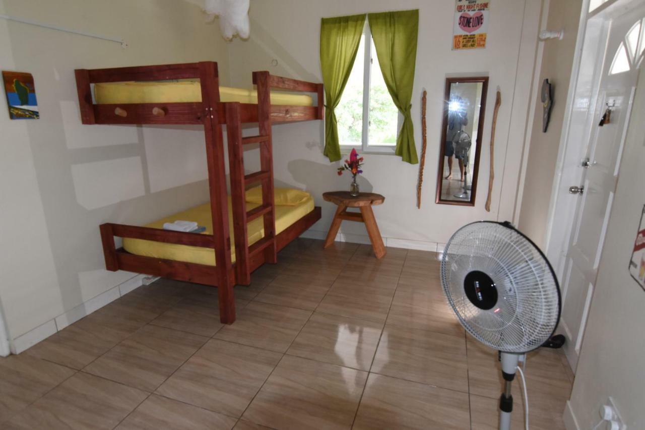 Soufriere Guesthouse Exterior foto