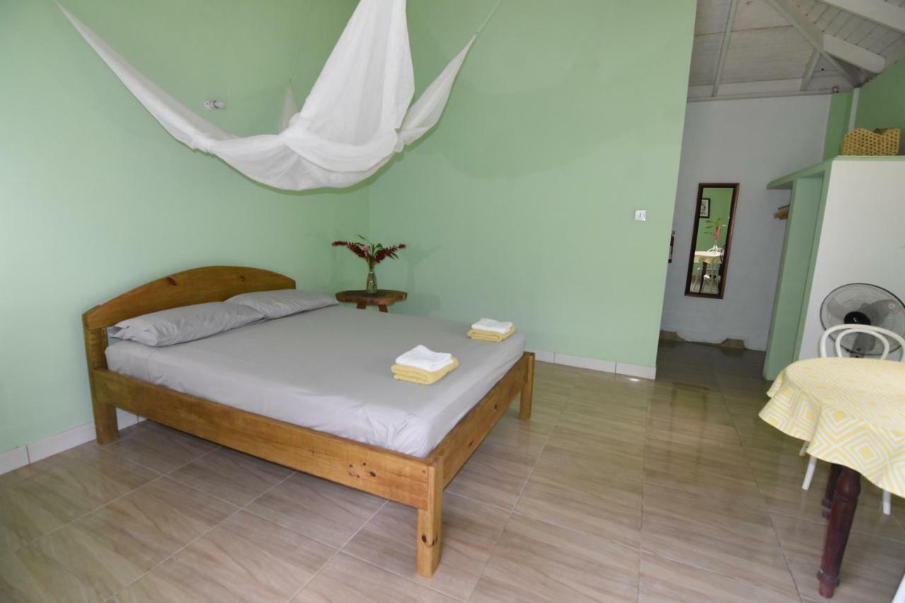 Soufriere Guesthouse Exterior foto
